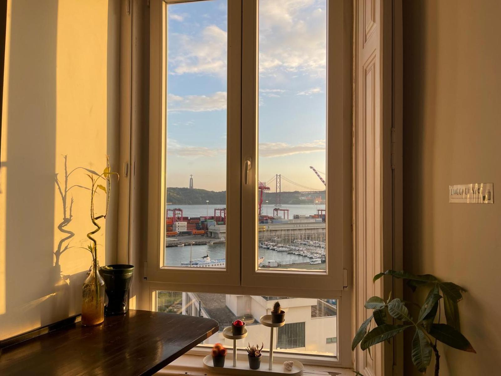 Embassy Arriaga Private Elegance Rooms In Stylish Shared Apartment Lisabona Exterior foto