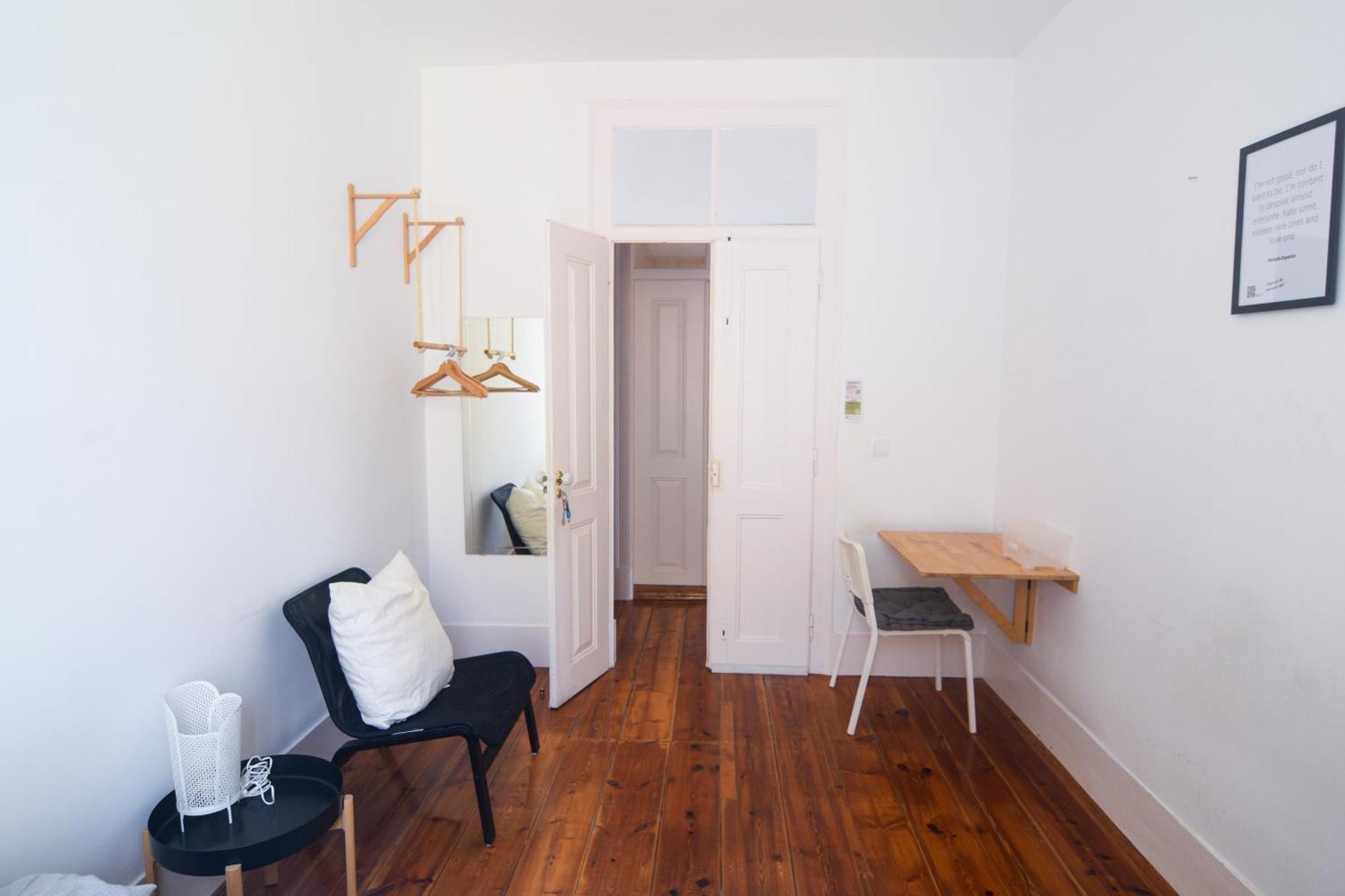 Embassy Arriaga Private Elegance Rooms In Stylish Shared Apartment Lisabona Exterior foto