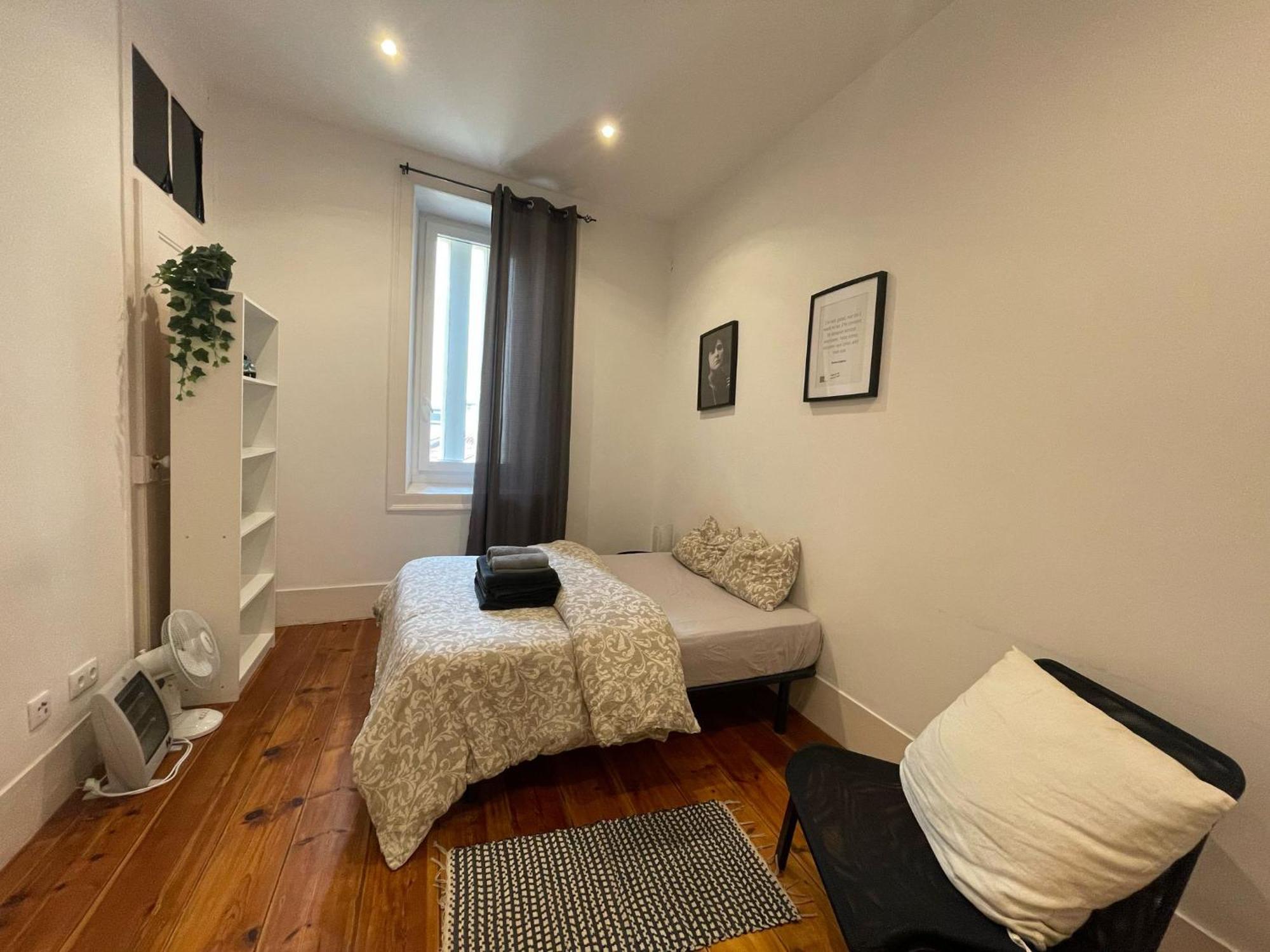 Embassy Arriaga Private Elegance Rooms In Stylish Shared Apartment Lisabona Exterior foto