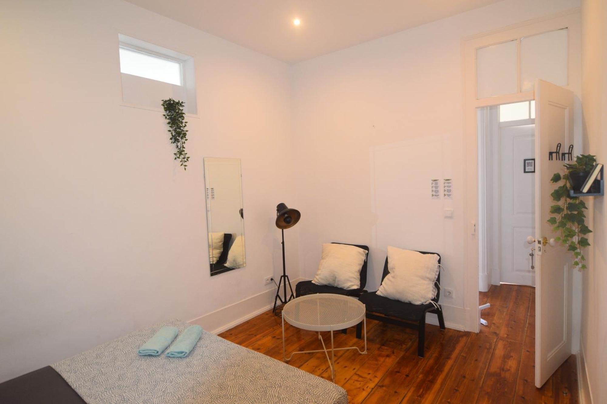 Embassy Arriaga Private Elegance Rooms In Stylish Shared Apartment Lisabona Exterior foto