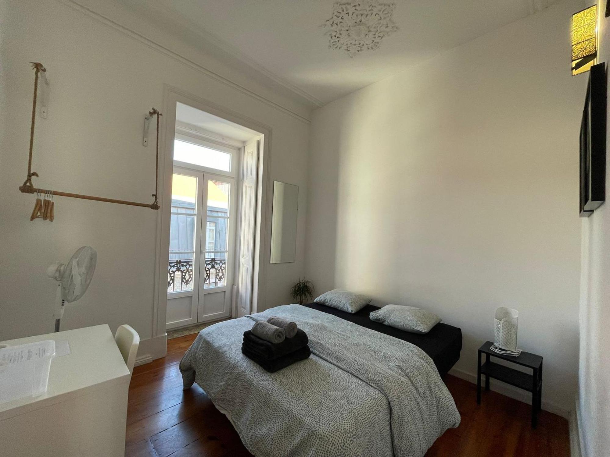 Embassy Arriaga Private Elegance Rooms In Stylish Shared Apartment Lisabona Exterior foto