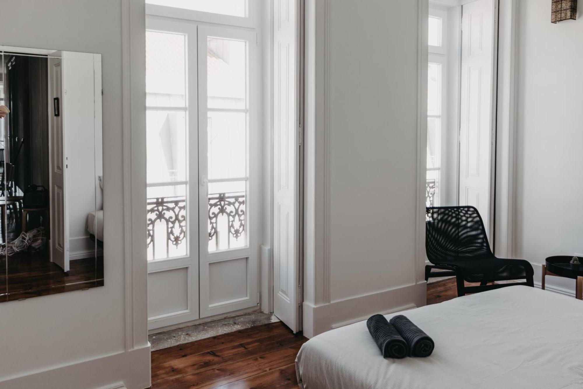 Embassy Arriaga Private Elegance Rooms In Stylish Shared Apartment Lisabona Exterior foto